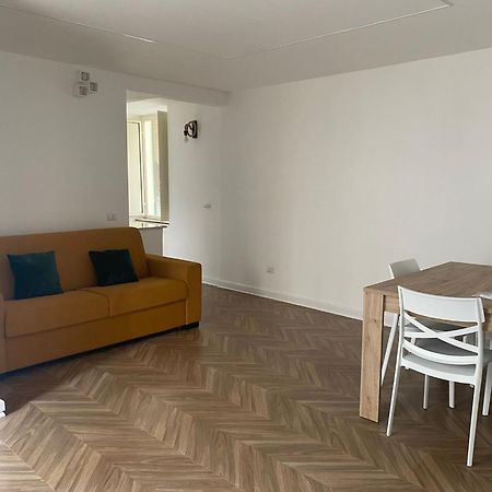 Appartamento Dora House Napoli Esterno foto