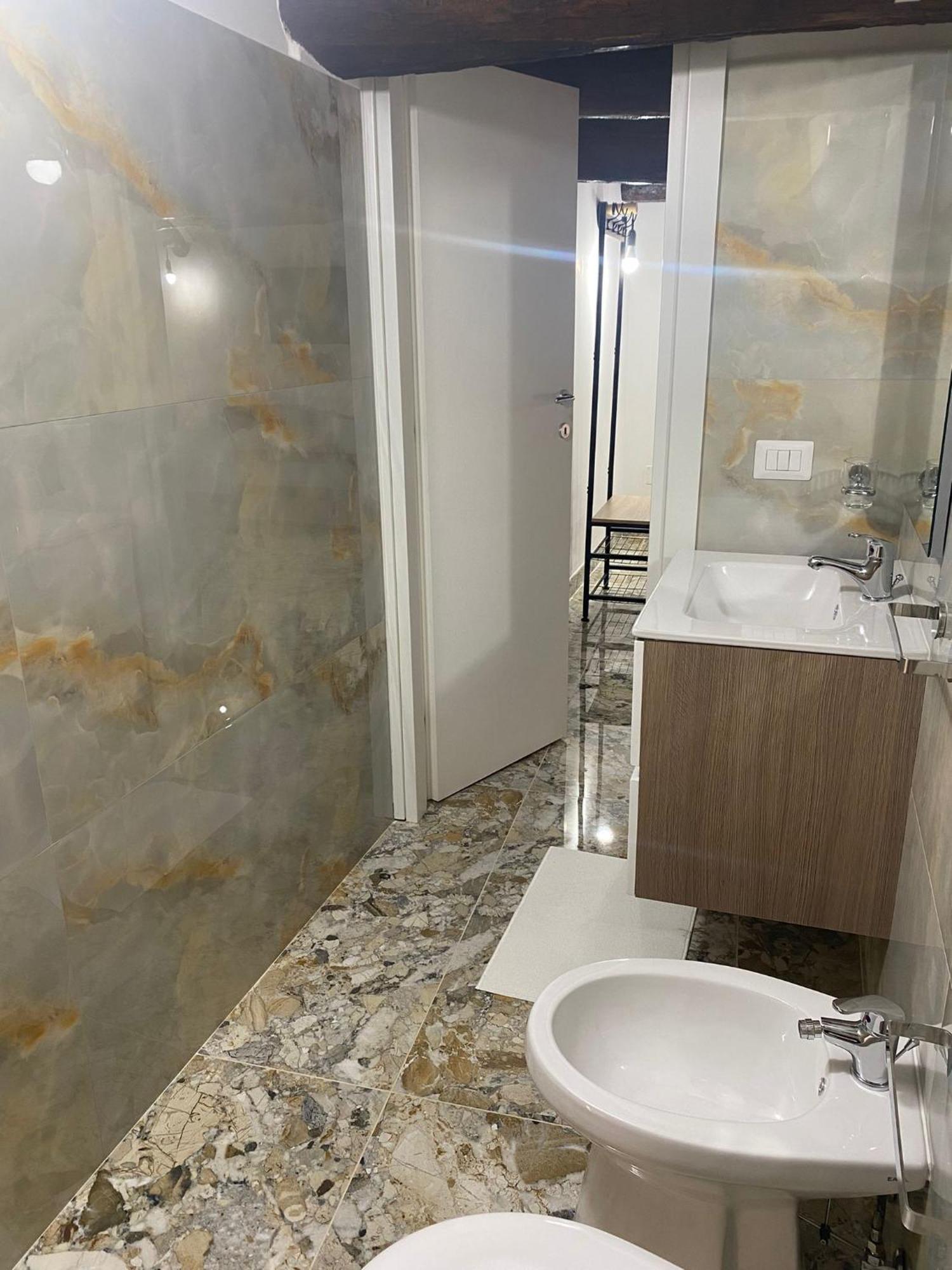Appartamento Dora House Napoli Esterno foto