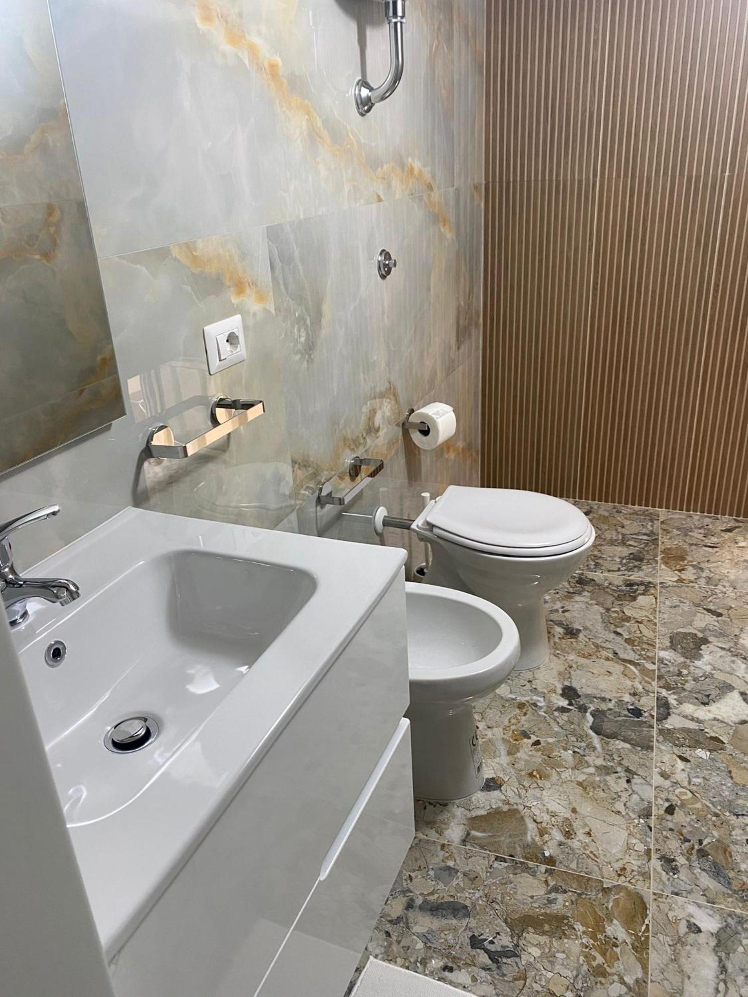 Appartamento Dora House Napoli Esterno foto